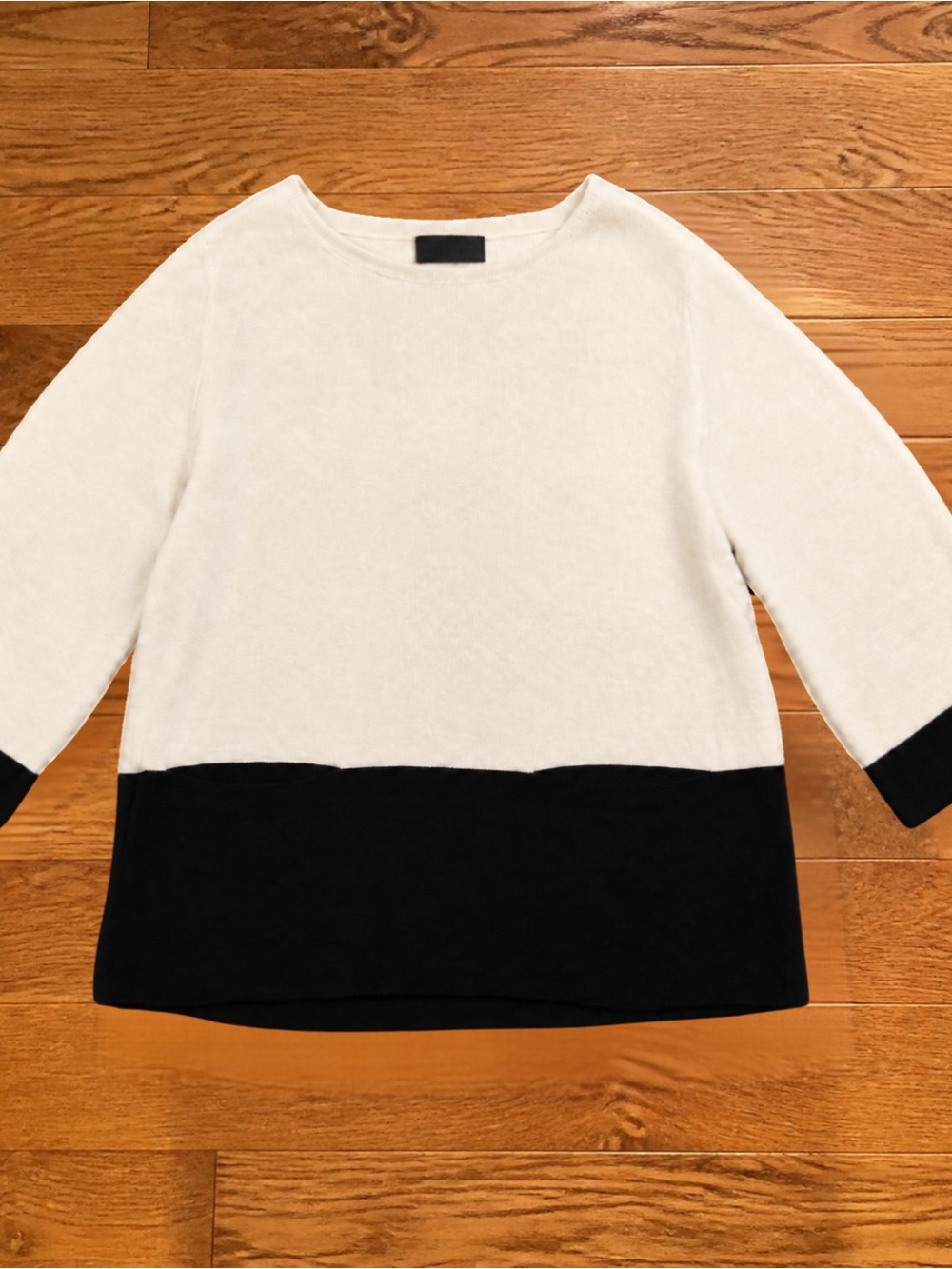 Ann Taylor Ivory Black Colorblock Sweater Size XS